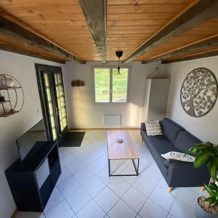 בית נופש Maison A Au Calme