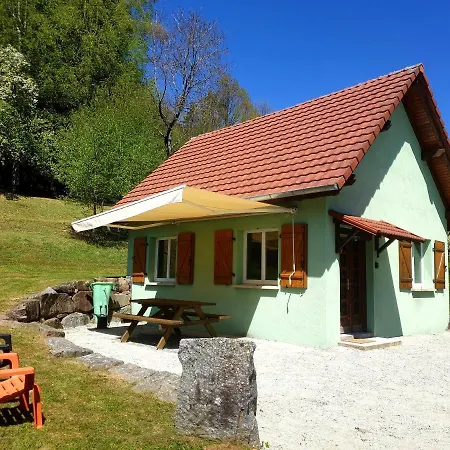 בית נופש Maison A Au Calme *